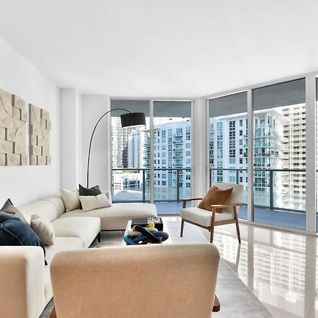 Lovely Upscale Condo Gorgeous View 2Bd 2Bath In Brickell Miami Buitenkant foto