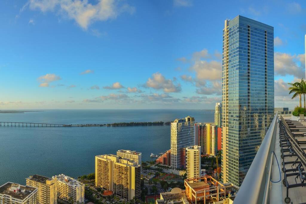 Lovely Upscale Condo Gorgeous View 2Bd 2Bath In Brickell Miami Buitenkant foto