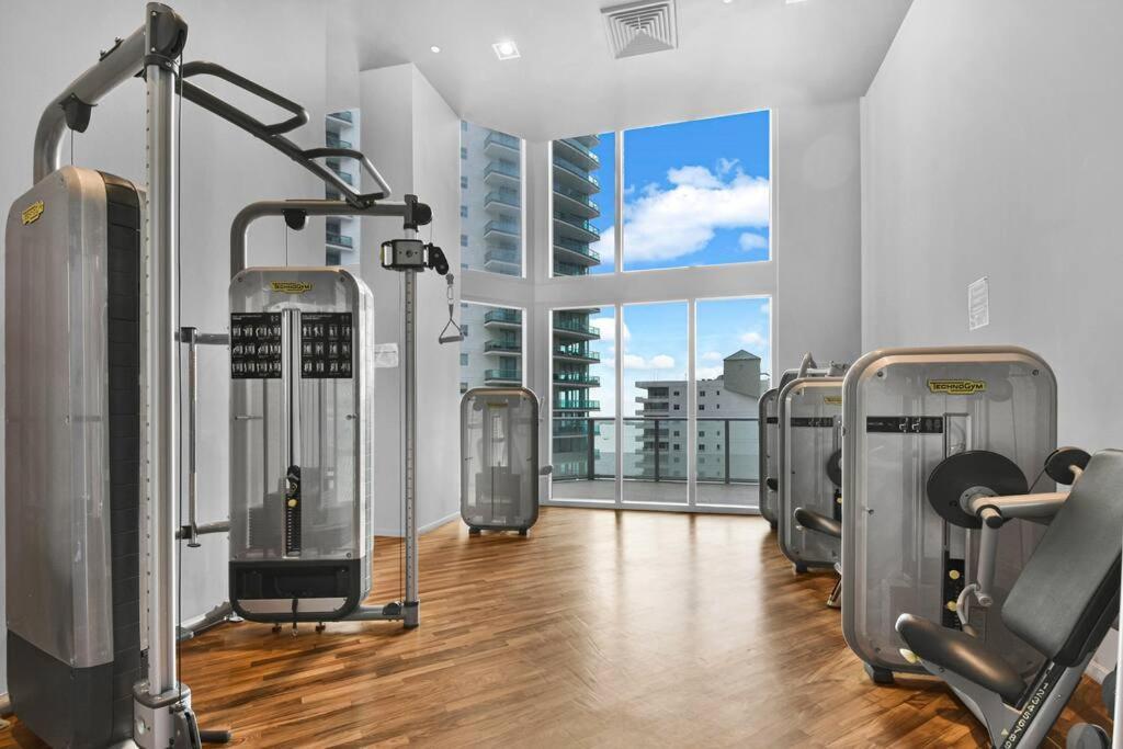 Lovely Upscale Condo Gorgeous View 2Bd 2Bath In Brickell Miami Buitenkant foto